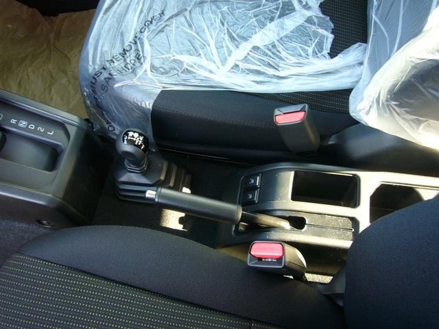 ジムニー ＸＣ　インフォメーションモニター　スマートキー　革巻ステアリング　オートクルーズ　オートＬＥＤヘッドライト　スズキセーフティサポート　オートリトラクトミラー　オートエアコン　純正１６アルミ（14枚目）