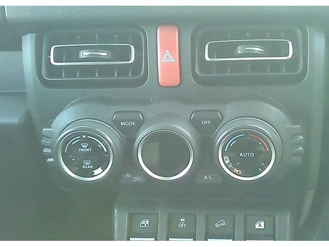 ジムニー ＸＣ　キャルズフロントグリル・バンパー　スマキー　インフォメーションモニター　自動被害軽減ブレーキ　車線逸脱警報　横滑り防止装置　坂道発進補助装置　パーキングセンサー　オートＬＥＤヘッドライト　革巻ステア（24枚目）