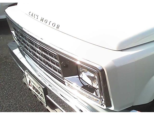 ジムニー ＸＣ　キャルズフロントグリル・バンパー　スマキー　インフォメーションモニター　自動被害軽減ブレーキ　車線逸脱警報　横滑り防止装置　坂道発進補助装置　パーキングセンサー　オートＬＥＤヘッドライト　革巻ステア（25枚目）