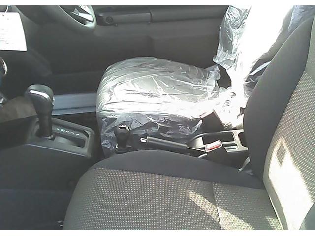 ジムニー ＸＣ　キャルズフロントグリル・バンパー　スマキー　インフォメーションモニター　自動被害軽減ブレーキ　車線逸脱警報　横滑り防止装置　坂道発進補助装置　パーキングセンサー　オートＬＥＤヘッドライト　革巻ステア（35枚目）