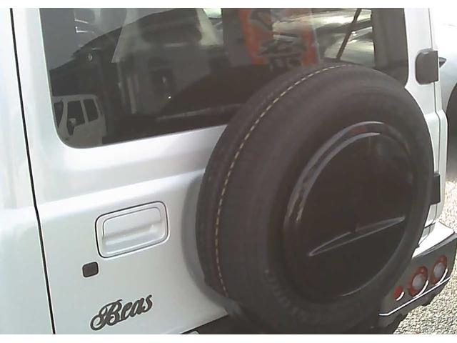 ジムニー ＸＣ　キャルズフロントグリル・バンパー　スマキー　インフォメーションモニター　自動被害軽減ブレーキ　車線逸脱警報　横滑り防止装置　坂道発進補助装置　パーキングセンサー　オートＬＥＤヘッドライト　革巻ステア（36枚目）