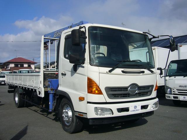 ヒノレンジャー 全低床　オートマ　タダノユニック２．９３ｔ　フックイン　ＦＭＡＭラジオ　ＥＴＣ　インフォメーションモニター　オーバーヘッドシェルフ　フォグランプ　左電動ミラー　ラジコン　荷台新塗装済み（8枚目）