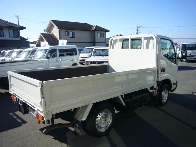 ダイナトラック フルジャストロー　１２００ｋｇ　オートマ　ＦＭＡＭラジオ　ＥＴＣ　集中ドアロック　運転席エアバック　センターコンソール　ＵＶカットガラス　エアコン・パワステ・パワーウィンドウ　フォグランプ　荷台新塗装済　ツールボックス（19枚目）