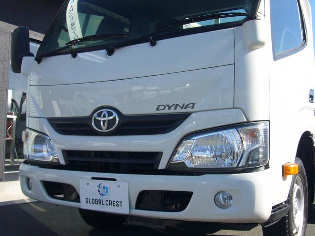 ダイナトラック フルジャストロー　１２００ｋｇ　オートマ　ＦＭＡＭラジオ　ＥＴＣ　集中ドアロック　運転席エアバック　センターコンソール　ＵＶカットガラス　エアコン・パワステ・パワーウィンドウ　フォグランプ　荷台新塗装済　ツールボックス（21枚目）