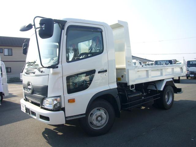 ヒノレンジャー ダンプ　３５００ｋｇ　６速　ＦＭＡＭラジオ　Ｂｔオーディオ　ＥＴＣ　カラーインフォメーションモニター　集中ドアロック　左電動ミラー　オーバーヘッドシェルフ　センターコンソール　横滑り防止装置　荷台新塗装済み（11枚目）