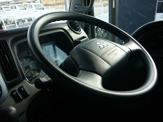 キャンター 全低床 2t オートマ 自動被害軽減ブレーキ 車線逸脱警報・横滑り防止装置 坂道発進補助装置 ETC キーレス インフォメーションモニター アームレスト オーバーヘッドシェルフ 荷台鉄板張り 荷台新塗装済(39枚目)