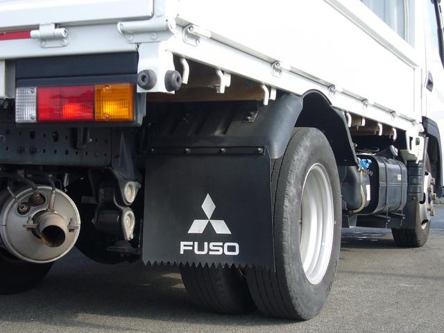 キャンター 全低床 2t オートマ 自動被害軽減ブレーキ 車線逸脱警報・横滑り防止装置 坂道発進補助装置 ETC キーレス インフォメーションモニター アームレスト オーバーヘッドシェルフ 荷台鉄板張り 荷台新塗装済(48枚目)