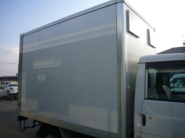 デュトロ セミロング全低床　２ｔ　タダノ３段クレーン　２．６３ｔ　フックイン　オートマ　純正ラジオ　ＥＴＣ　集中ドアロック　インフォメーションモニター　オーバーヘッドシェルフ　運転席エアバック　ＡＢＳ　荷台新塗装済（34枚目）