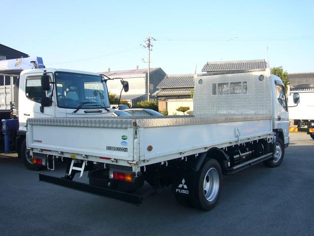 キャンター ロング全低床 3t ロングワイド オートマ 縞アルミ張り 荷台作業灯 自動被害軽減ブレーキ 坂道発進補助装置 ETC キーレス アームレスト オーバーヘッドシェルフ ECOモード 電動ミラー(6枚目)