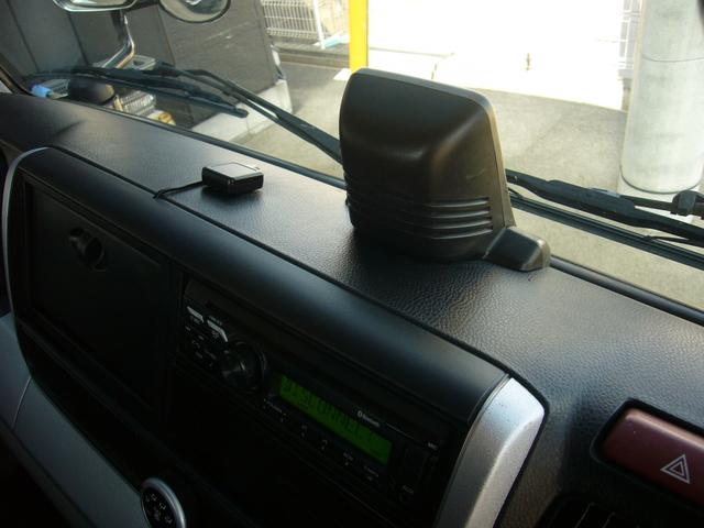 キャンター 全低床　カスタム　５速　ＥＴＣ　オートエアコン　自動被害軽減ブレーキ　車線逸脱警報　坂道発進補助装置　ＬＥＤヘッドライト　デジタルインナーミラー　革調シートカバー　サイドガードアクティブシステム　荷台新塗装済み（55枚目）