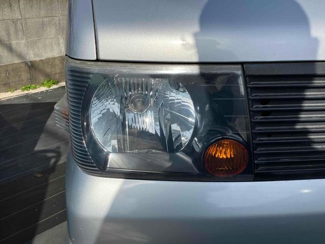 ミニキャブバン ＣＤ　４ＷＤ　軽バン　オートマ車　両側スライドドア　エアコン　パワーステアリング　運転席エアバッグ　最大積載量３５０ｋｇ（4枚目）