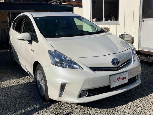 プリウスアルファ Ｓ　ＥＴＣ　バックカメラ　ナビ　アルミホイール　オートライト　スマートキー　電動格納ミラー　ＣＶＴ　盗難防止システム　衝突安全ボディ　ＡＢＳ　エアコン　パワーステアリング　パワーウィンドウ（12枚目）