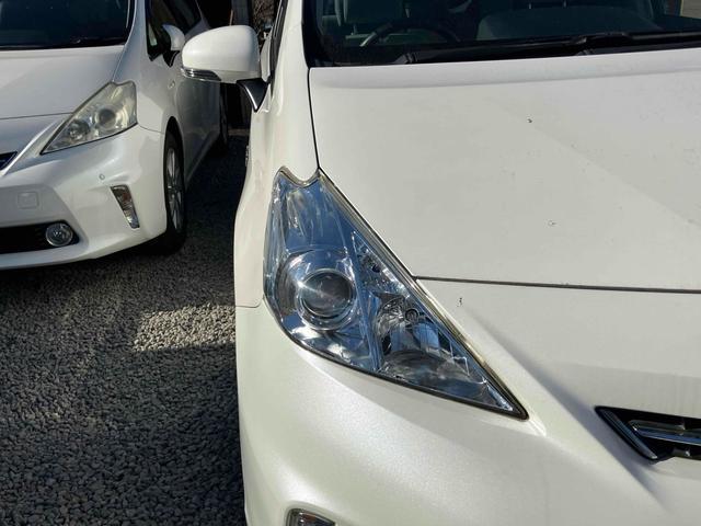プリウスアルファ Ｓ　ＥＴＣ　バックカメラ　ナビ　アルミホイール　オートライト　スマートキー　電動格納ミラー　ＣＶＴ　盗難防止システム　衝突安全ボディ　ＡＢＳ　エアコン　パワーステアリング　パワーウィンドウ（13枚目）