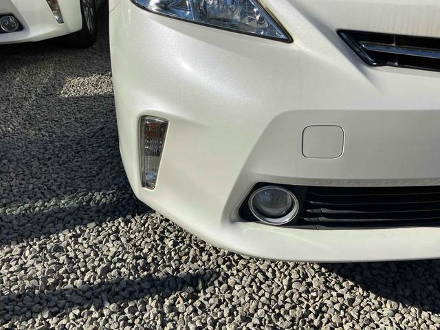 プリウスアルファ Ｓ　ＥＴＣ　バックカメラ　ナビ　アルミホイール　オートライト　スマートキー　電動格納ミラー　ＣＶＴ　盗難防止システム　衝突安全ボディ　ＡＢＳ　エアコン　パワーステアリング　パワーウィンドウ（14枚目）