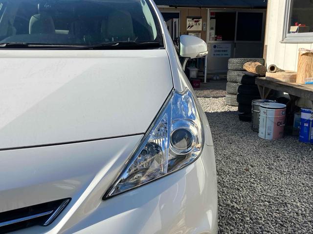 プリウスアルファ Ｓ　ＥＴＣ　バックカメラ　ナビ　アルミホイール　オートライト　スマートキー　電動格納ミラー　ＣＶＴ　盗難防止システム　衝突安全ボディ　ＡＢＳ　エアコン　パワーステアリング　パワーウィンドウ（15枚目）