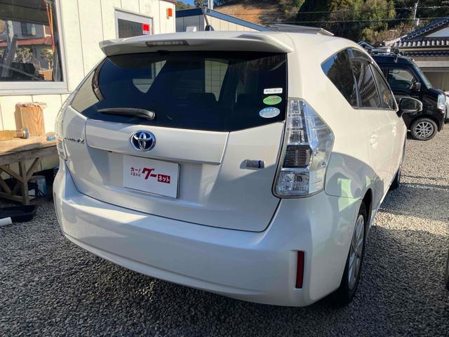 プリウスアルファ Ｓ　ＥＴＣ　バックカメラ　ナビ　アルミホイール　オートライト　スマートキー　電動格納ミラー　ＣＶＴ　盗難防止システム　衝突安全ボディ　ＡＢＳ　エアコン　パワーステアリング　パワーウィンドウ（25枚目）