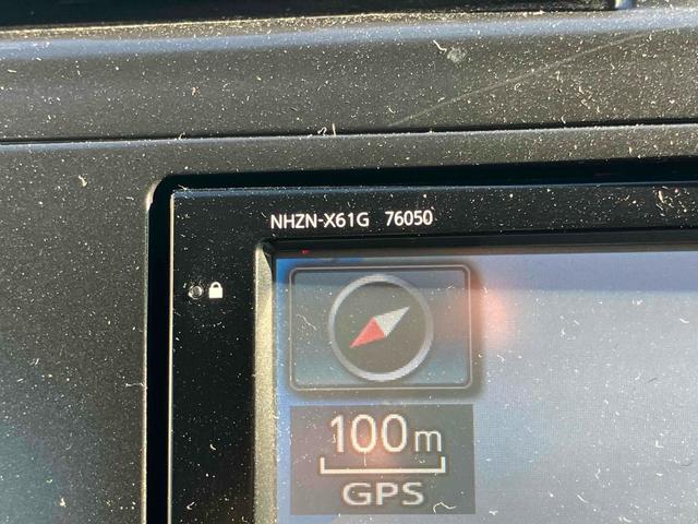 プリウスアルファ Ｓ　ＥＴＣ　バックカメラ　ナビ　アルミホイール　オートライト　スマートキー　電動格納ミラー　ＣＶＴ　盗難防止システム　衝突安全ボディ　ＡＢＳ　エアコン　パワーステアリング　パワーウィンドウ（38枚目）