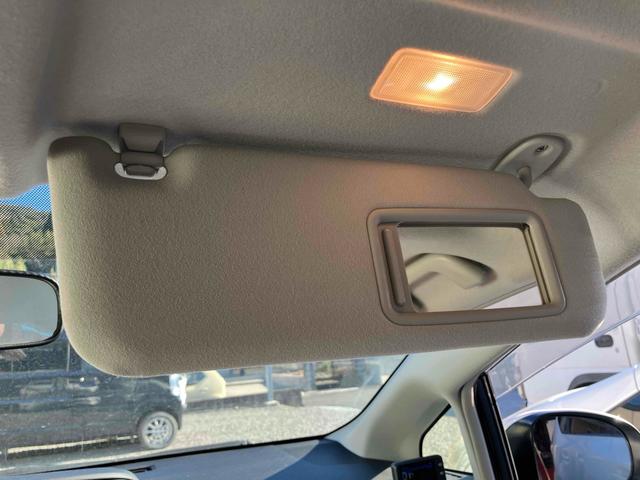 プリウスアルファ Ｓ　ＥＴＣ　バックカメラ　ナビ　アルミホイール　オートライト　スマートキー　電動格納ミラー　ＣＶＴ　盗難防止システム　衝突安全ボディ　ＡＢＳ　エアコン　パワーステアリング　パワーウィンドウ（50枚目）