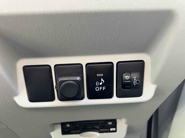 プリウスアルファ Ｓ　ＥＴＣ　バックカメラ　ナビ　アルミホイール　オートライト　スマートキー　電動格納ミラー　ＣＶＴ　盗難防止システム　衝突安全ボディ　ＡＢＳ　エアコン　パワーステアリング　パワーウィンドウ（54枚目）