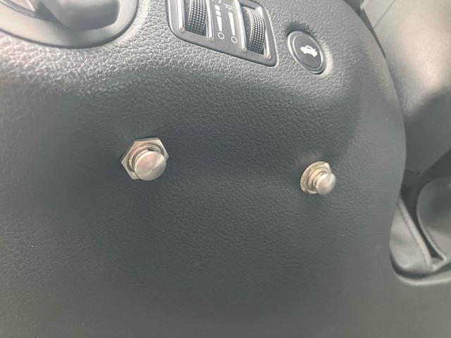 クライスラー・３００ ３００リミテッド　左ハンドル　ＥＴＣ　オートクルーズコントロール　アルミホイール　オートライト　ＡＴ　キーレスエントリー　ＣＤ　ＥＳＣ　エアコン　パワーステアリング（31枚目）