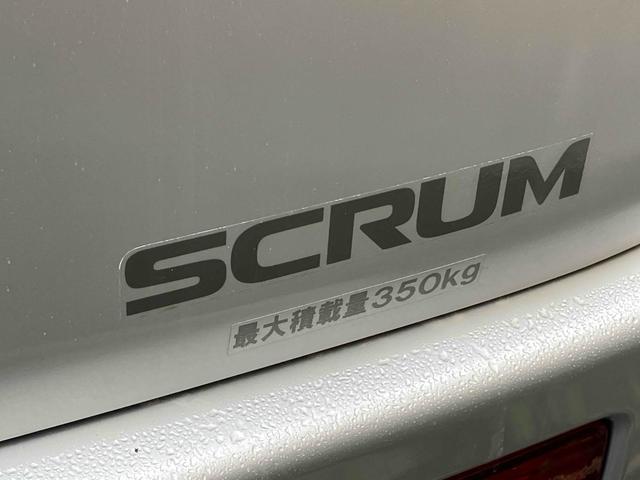 スクラム 　４ＷＤ　ＭＴ　ナビ　ＴＶ　バックカメラ　両側スライドドア　キーレスエントリー　エアコン　パワーウィンドウ　運転席エアバッグ　助手席エアバッグ　ＣＤ　ＵＳＢ　ミュージックプレイヤー接続可（19枚目）