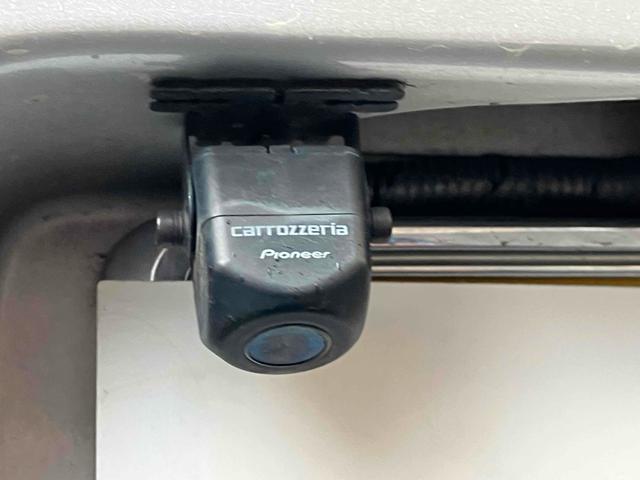 スクラム 　４ＷＤ　ＭＴ　ナビ　ＴＶ　バックカメラ　両側スライドドア　キーレスエントリー　エアコン　パワーウィンドウ　運転席エアバッグ　助手席エアバッグ　ＣＤ　ＵＳＢ　ミュージックプレイヤー接続可（35枚目）