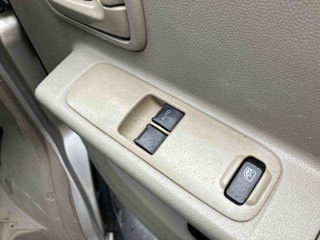 スクラム 　４ＷＤ　ＭＴ　ナビ　ＴＶ　バックカメラ　両側スライドドア　キーレスエントリー　エアコン　パワーウィンドウ　運転席エアバッグ　助手席エアバッグ　ＣＤ　ＵＳＢ　ミュージックプレイヤー接続可（55枚目）