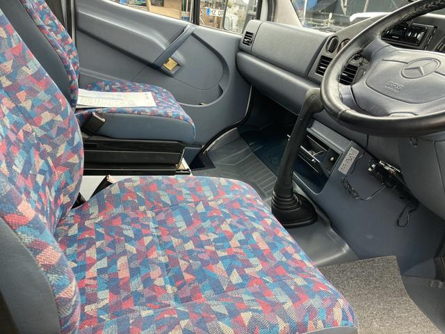 トランスポーター 　ドライブレコーダー　ＥＴＣ　バックカメラ　スライドドア　ＡＴ　エアコン　運転席エアバッグ（26枚目）