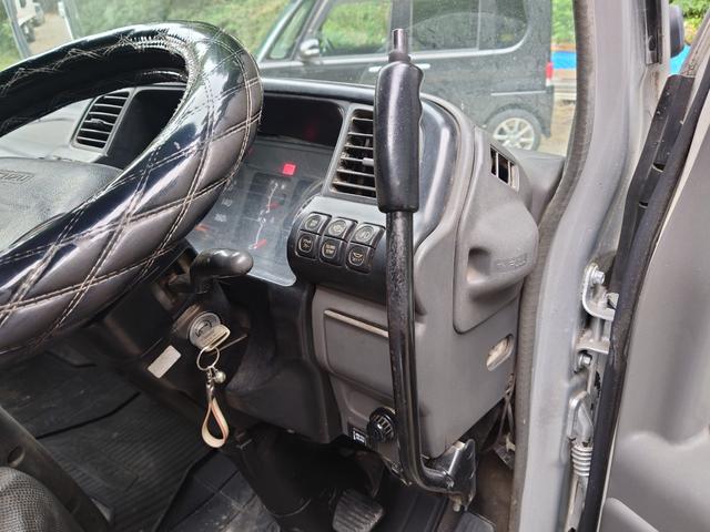 エルフトラック ダンプ 積載量3000kg 小型4ナンバー(10枚目)