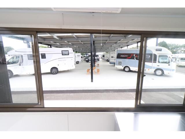 移動販売車 キッチンカー 新規架装 ディーゼル 5MT 1.3t 移動販売車 キッチンカー 換気扇 新品コールドテーブル 新品ステンレス作業台 新品シンク カウンターテーブル NOX・PM適合(4枚目)