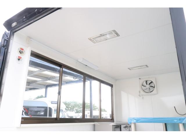 移動販売車 キッチンカー 新規架装 ディーゼル 5MT 1.3t 移動販売車 キッチンカー 換気扇 新品コールドテーブル 新品ステンレス作業台 新品シンク カウンターテーブル NOX・PM適合(50枚目)