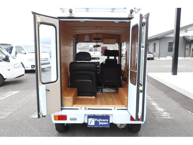 ミラウォークスルーバン ダイハツ 移動販売車 キッチンカー ベース ルーフキャリア １名乗車 ウッド内装 社外ハンドル ４ナンバー エアコン ｒａｙｓ１３ａｗ ４ｍｔ 修復歴有 右リヤサイドメンバー 佐賀県 移動販売車 キッチンカー ベース ルーフキャリア １名乗車