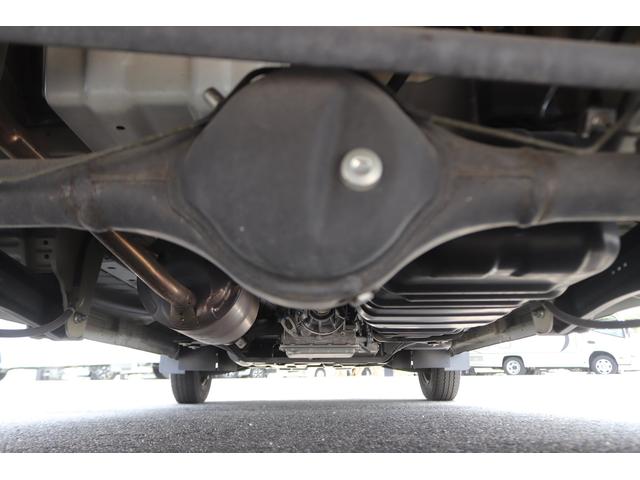 エブリイ 移動販売車 キッチンカー AT 2WD 再塗装済み シンク サイド・リヤ販売窓口 カウンターテーブル ホイールキャップ ポリタンク メニューボード 床板 4ナンバー 軽自動車 PS AC(25枚目)