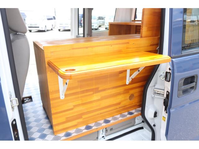 エブリイ 移動販売車 キッチンカー AT 2WD 再塗装済み シンク サイド・リヤ販売窓口 カウンターテーブル ホイールキャップ ポリタンク メニューボード 床板 4ナンバー 軽自動車 PS AC(35枚目)