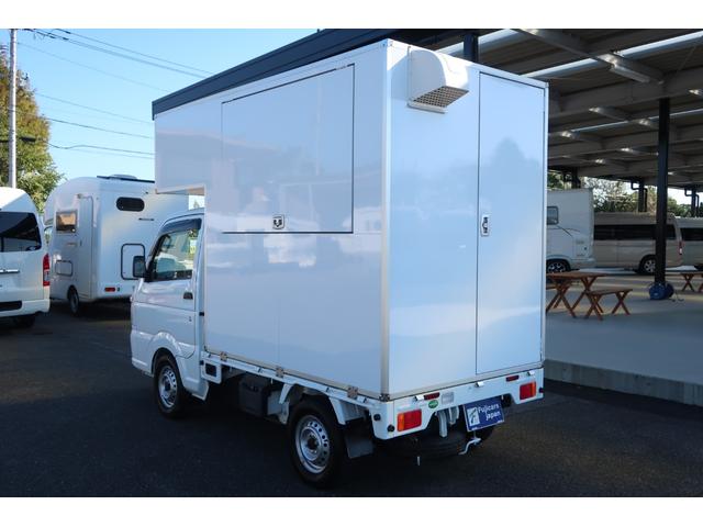 キャリイトラック 移動販売車　キッチンカー　２名乗車　２槽シンク　コールドテーブル　外部電源　ＥＴＣ　ＡＣ１００Ｖコンセント　換気扇　給排水ポリタンク　跳ね上げカウンター　４ナンバー（20枚目）