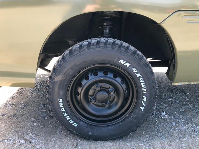 ハイゼットトラック スペシャル　４ＷＤ　カスタム　５速　エアコントラスタサイドパネル　トラスタアオリデカール　トラスタメッキフロントグリル　トラスタ泥除け　リフトアップキット　バンパーガード　ホワイトレターブロックタイヤ新品　全塗装（18枚目）