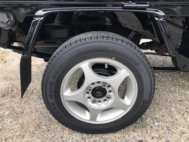 ハイゼットトラック ジャンボ　４ＷＤ　ＭＴ　アルミホイール　エアコン　パワステ　レザーシートカバー新品（19枚目）