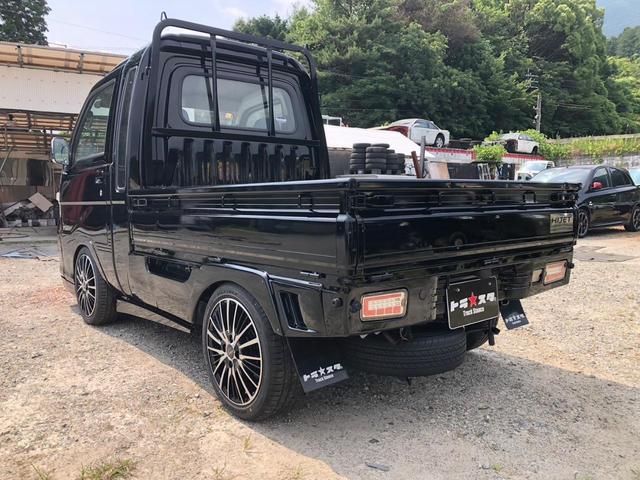 ハイゼットトラック エアコン・パワステ　スペシャル　４ＷＤ　エアコン　パワステ　パワーウインド　トラスタフルエアロ（フロントスポイラー、サイドパネル、サイドステップ、アイライン）　トラスタローフォルム前後フェンダー　トラスタ泥避け（18枚目）