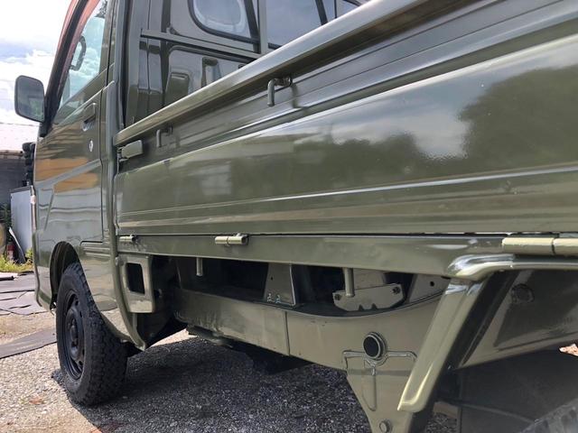 ハイゼットトラック エアコン・パワステ　スペシャル　４ＷＤ　軽トラック　５ＭＴ　エアコン　パワーステアリング　ボディー・フレーム全塗装済み（26枚目）