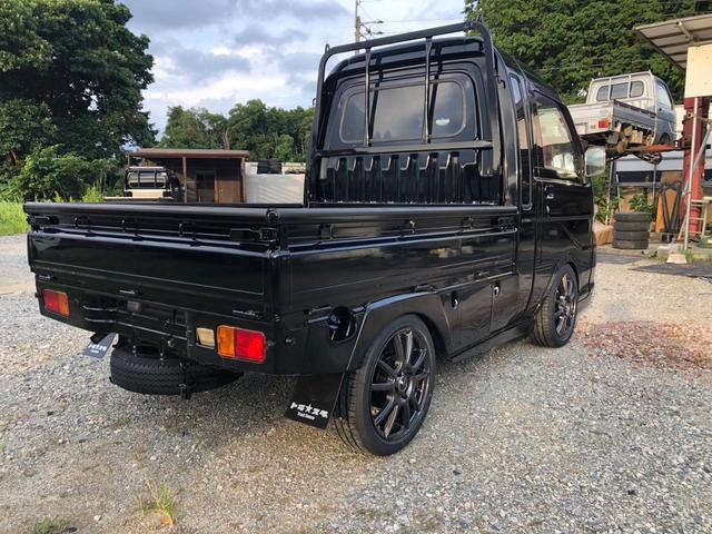 ハイゼットトラック ジャンボ　２ＷＤ　エアコン　パワステ　パワーウインド　トラスタフルエアロ（フロントスポイラー、サイドパネル、サイドステップ、アイライン）　トラスタローフォルム前後フェンダー　トラスタ泥避け　全塗装済み（17枚目）