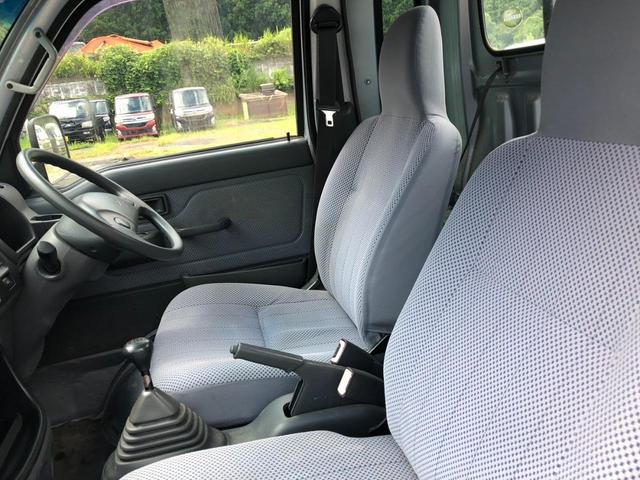 ハイゼットトラック ジャンボ　４ＷＤ　デフロック付き　エアコン　パワステ　パワーウインドウ　タイミングチェーン　軽トラック　ＭＴ　ＣＤ　ボディー・フレーム全塗装済み（12枚目）