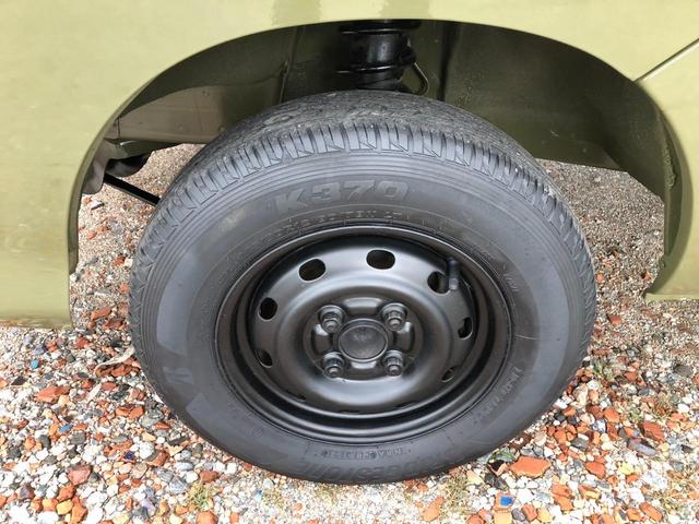 ハイゼットトラック 　２ＷＤ　エアコン　レザーシートカバー新品　軽トラック　ＭＴ　ＥＴＣ　ボディー・フレーム全塗装済み（22枚目）