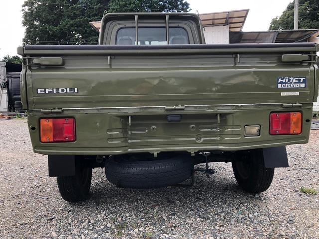 ハイゼットトラック 　２ＷＤ　エアコン　レザーシートカバー新品　軽トラック　ＭＴ　ＥＴＣ　ボディー・フレーム全塗装済み（29枚目）