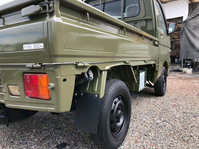 ハイゼットトラック 　４ＷＤ　デフロック付き　ＭＴ　エアコン　レザーシートカバー新品　ボディー・フレーム全塗装済み（33枚目）