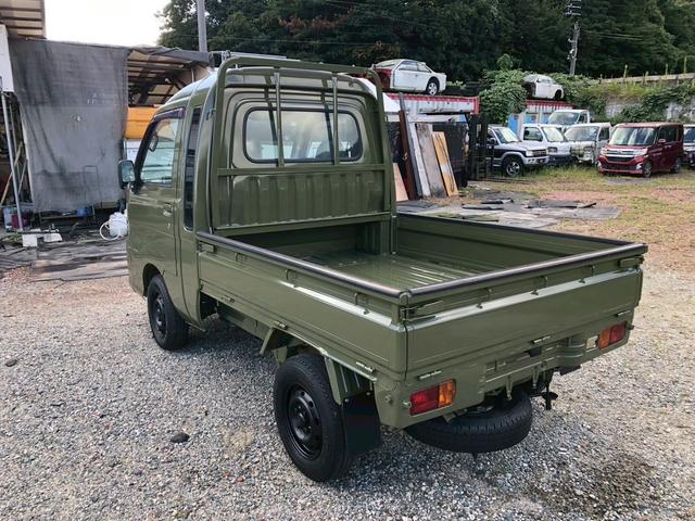ハイゼットトラック ジャンボ　４ＷＤ　５速ＭＴ　エアコン　パワステ　パワーウィンドウ　車検令和９年１月（8枚目）