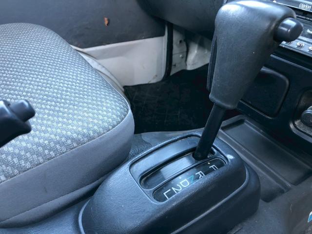 ハイゼットトラック 　２ＷＤ　ＡＴ車　オートマ　エアコン　ＣＤ　ＭＤ（10枚目）