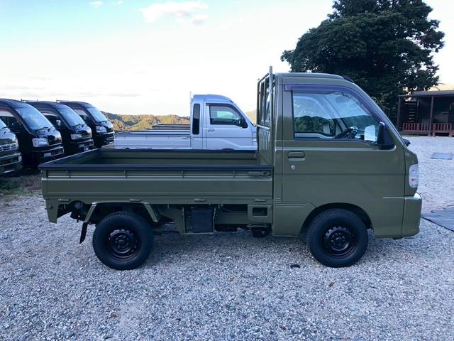 ハイゼットトラック 　２ＷＤ　ＡＴ車　オートマ　エアコン　ＣＤ　ＭＤ（13枚目）