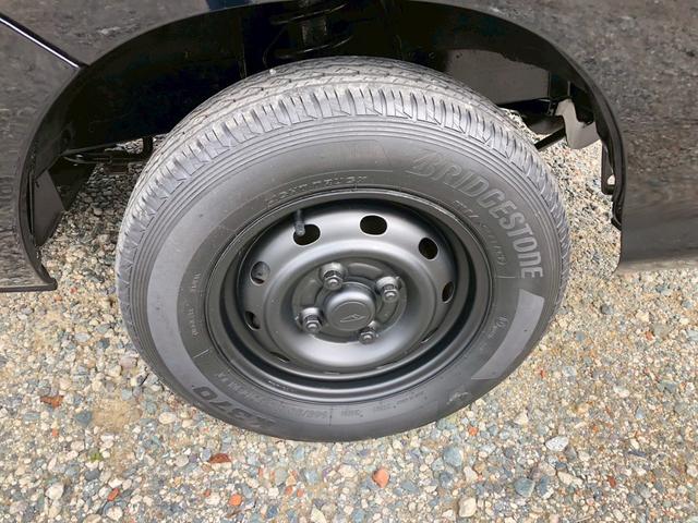 ハイゼットトラック 4WD デフロック付き 5速MT エアコン パワステ レザーシート新品 ボディー・フレーム全塗装済み(7枚目)