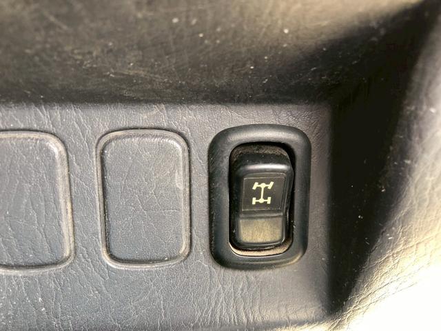 ハイゼットトラック 4WD デフロック付き 5速MT エアコン パワステ レザーシート新品 ボディー・フレーム全塗装済み(36枚目)