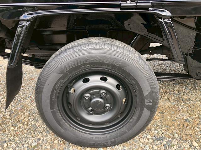 ハイゼットトラック 4WD デフロック付き 5速MT エアコン パワステ レザーシート新品 ボディー・フレーム全塗装済み(38枚目)